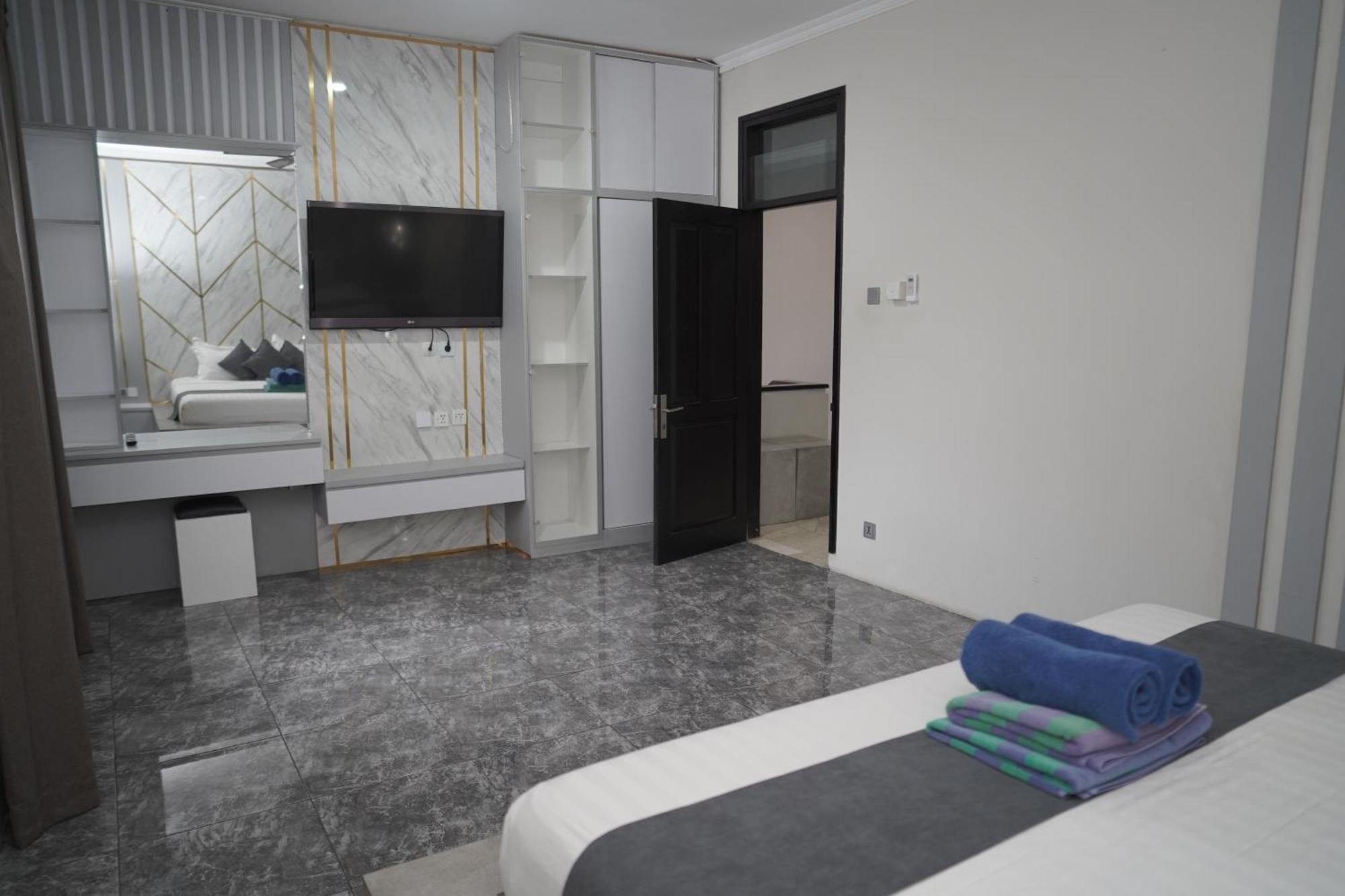 4 Bedroom Villa Kuta Regency B10 Exteriér fotografie